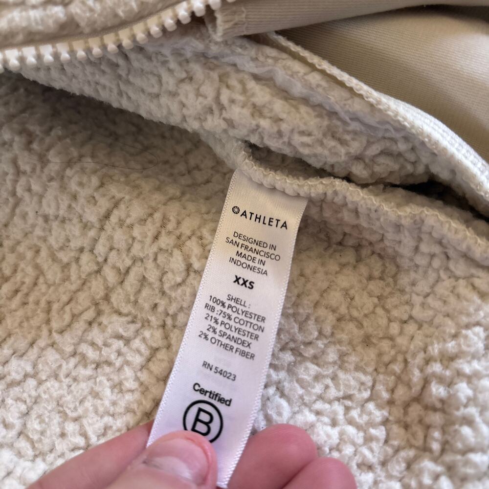 Athleta Tugga Ivory White Sherpa Fleece Full Zip Cropped Jacket XXS - Picture 5 of 7